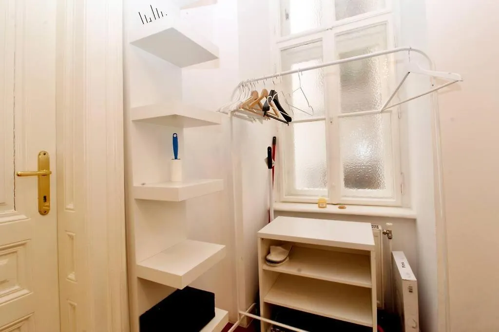 Central And Comfy City Apartment Bécs 0*,  Ausztria