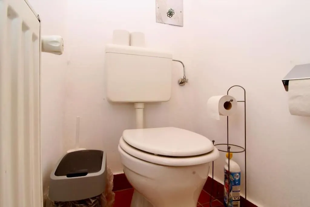Central And Comfy City Apartment Vienna
